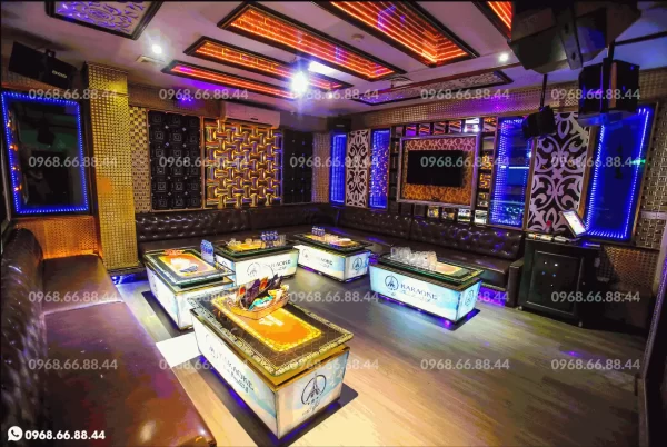 Karaoke Thanh Hằng - Ngõ 135 Đội Cấn