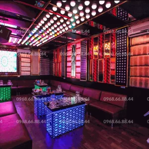 Karaoke Hương Giang Club - 79 Thái Thịnh