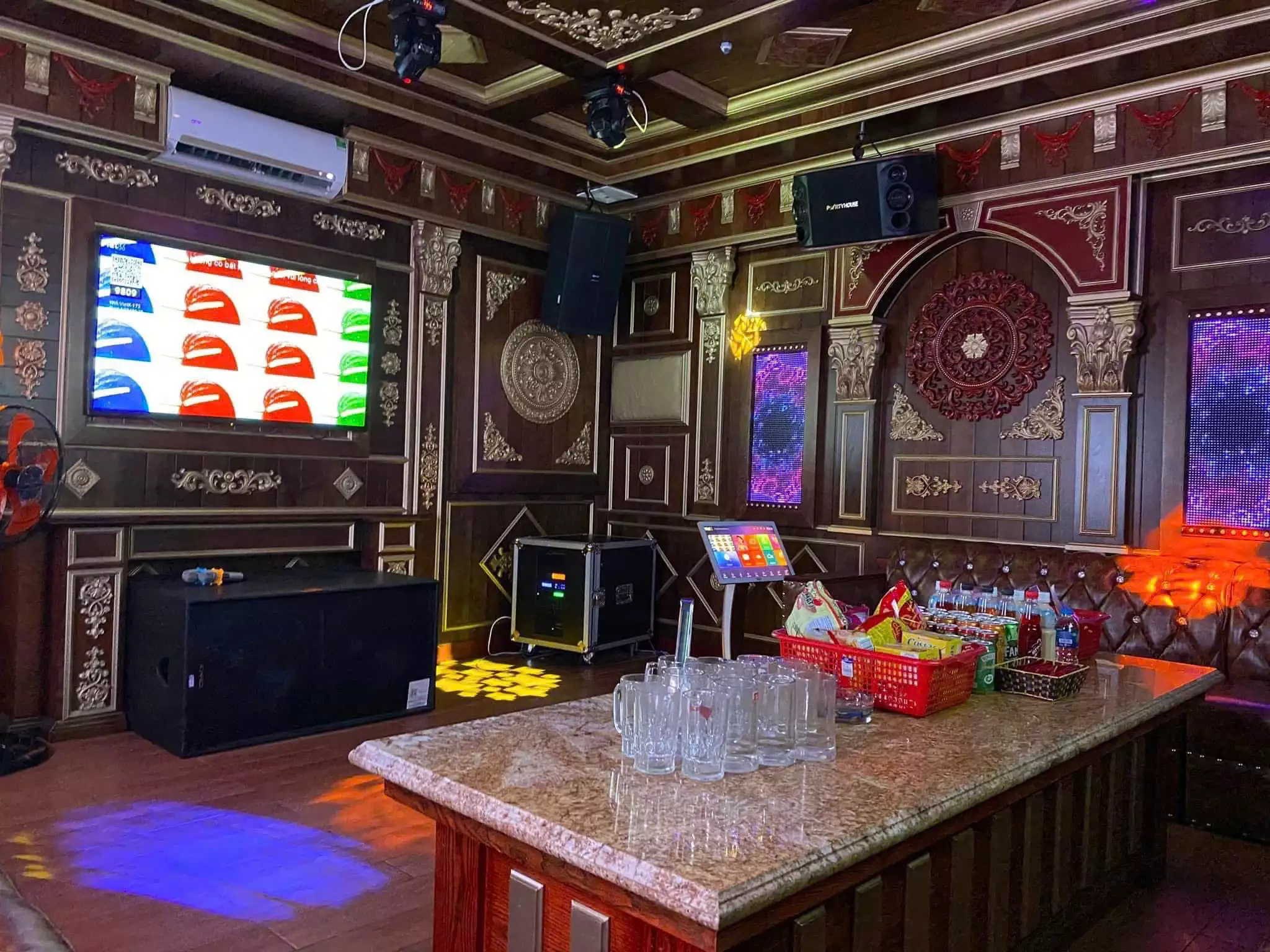 Karaoke 36 Bùi Thị Xuân 