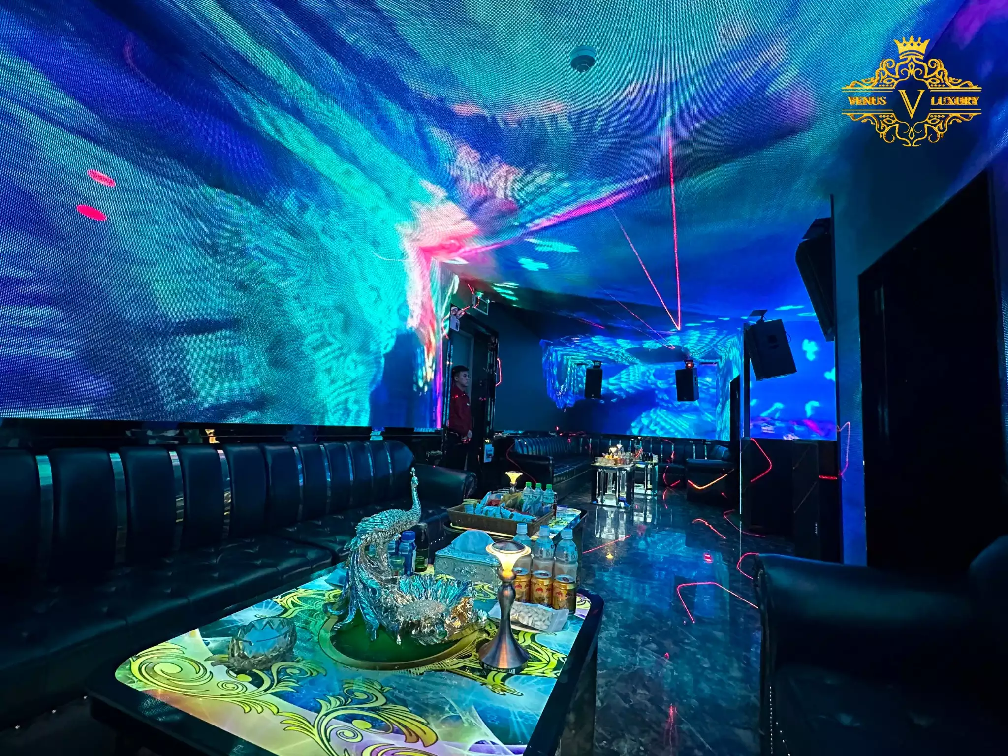Karaoke Lục Giác