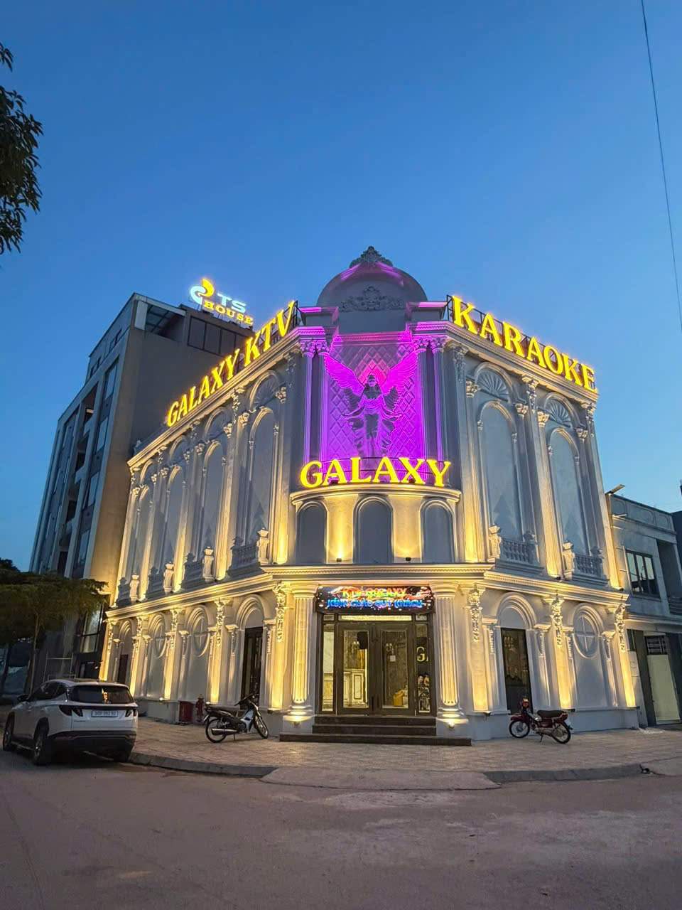 Karaoke Galaxy Đan Phượng